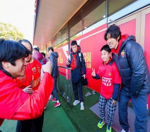 徐杰丢分,克里斯扣篮,建功获两分,幸运飞艇,彩票投注,在线彩票,高频彩票,快速开奖